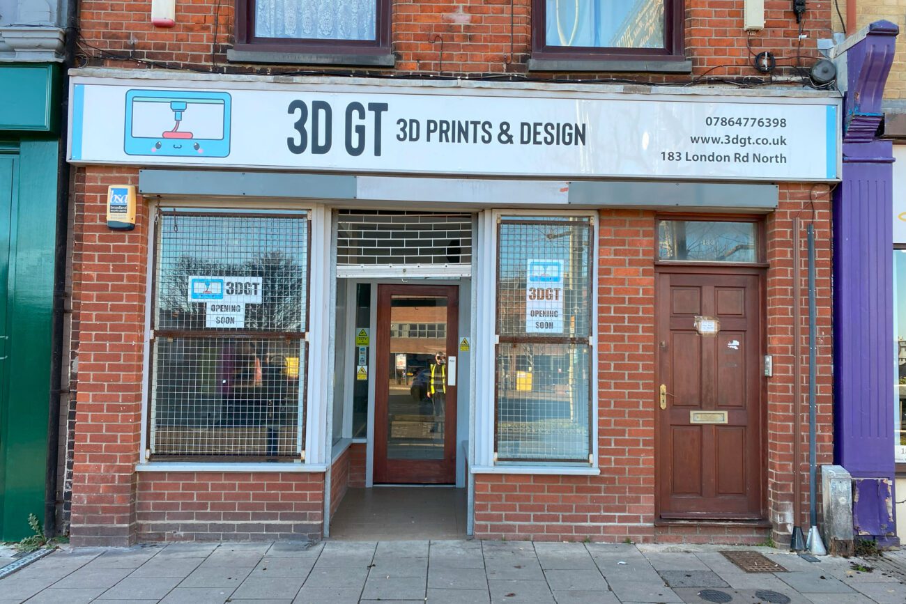 shop front lowestoft